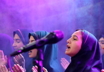 تجلیل از مقام فرزانگان علم در فرهنگ‌سرای بروجن