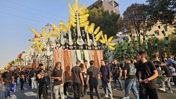 نخستین گردهمایی بزرگ «امام‌حسنی‌ها»
