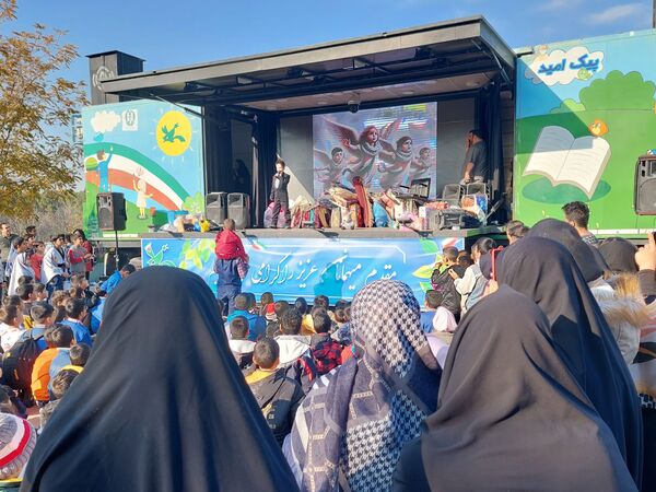 اجتماع بزرگ خانوادگی از مشهد تا قدس
