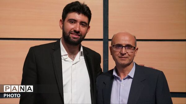 مراسم گرامیداشت ورود دانش آموزان پایه هفتم و معدل برتر دبیرستان بانو نجفی 