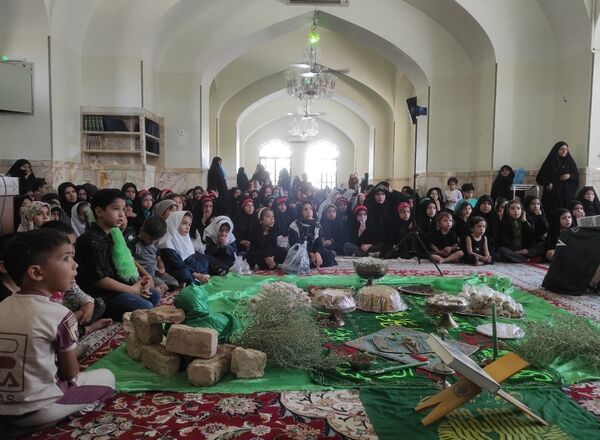 همایش سه ساله‌های حسینی در کاشمر 