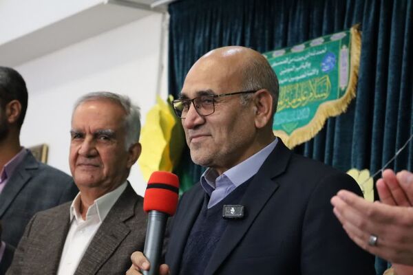 تجلیل از خیر مدرسه‌ساز دبستان دخترانه شاهد پوررضایی
