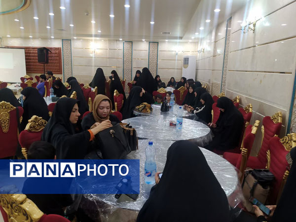 آیین تجلیل از خبرنگاران در سپاه قم