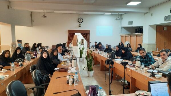 کارگاه‌های برنامه جامع تربیت پژوهشگر در پژوهشکده عباس زادگان مشهد 