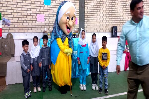 برگزاری جشنواره هویت‌های ملی اسلامی کودکستان‌های شهرستان فاروج