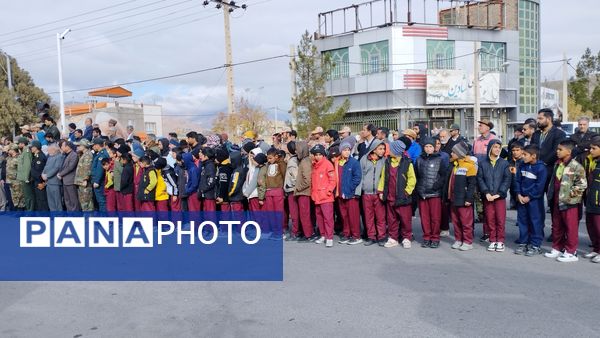 تشیع پیکر شهدای‌گمنام در زیر‌کوه