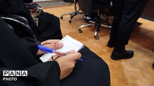 جلسه تشکلات دانش آموزی با نماینده مردم نیشابور در مجلس شورای اسلامی