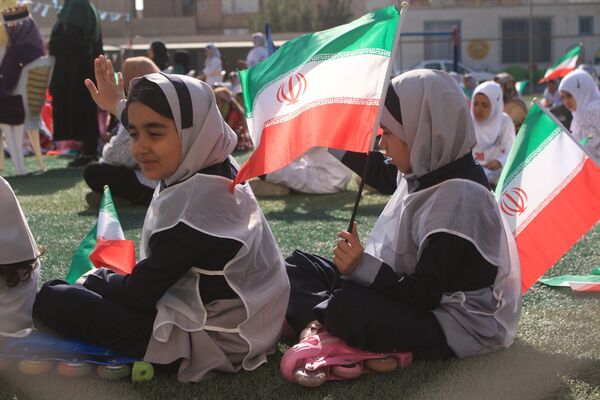 برگزاری المپیاد ورزشی درون مدرسه‌ای در بهارستان‌دو
