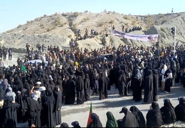 بشاگردِ حسینی سختی نمی‌شناسد!