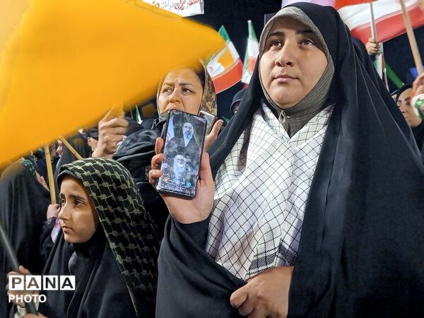 خروشی به زیبایی موج های دریا