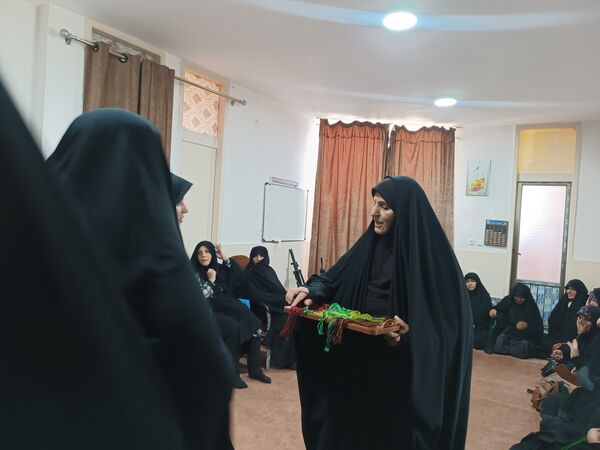 بازگشت امام جمعه از سفر مکه و استقبال گرم مردم فارسان