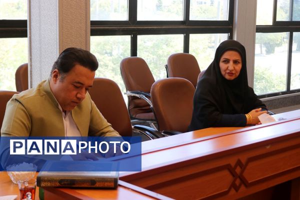 برگزاری جلسه کمیسیون پیشگیری و مقابله با سرقت در ثلاث باباجانی