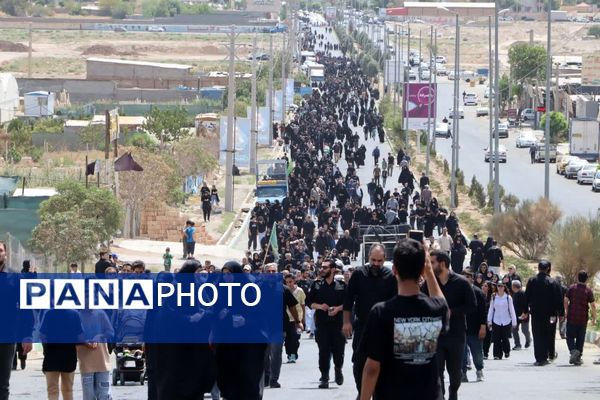 مراسم پیاده‌روی جاماندگان اربعین در محمدشهر کرج