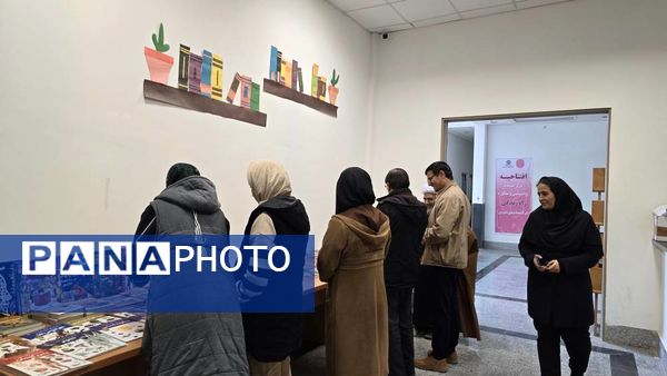 برگزاری نمایشگاه کتاب در کتابخانه ی شهید بهشتی آشخانه 