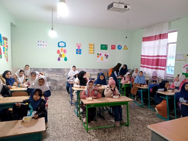 مراسم عزاداری ایام فاطمیه در مدرسه شهید خاقانی شیروان