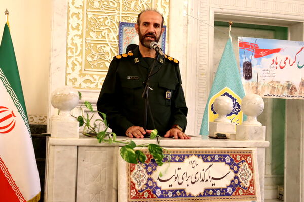 نماز جمعه سیاسی دشمن شکن بندپی شرقی با حضور نوجوانان و جوانان بسیجی