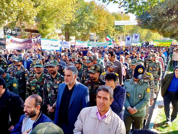 راهپیمایی با شکوه ۱۳ آبان ماه در شهرستان آباده