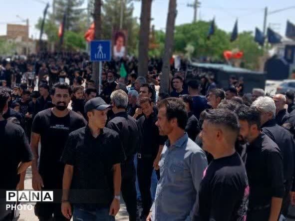 در هشتمین روز ماه محرم طنین نوای یا حسین در کوچه‌های فدافن پیچید
