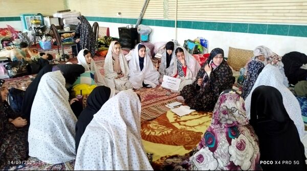 برگزاری مراسم اعتکاف توسط دانش آموزان دبیرستان شهدای فرهنگی ۲