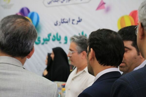 مراسم معلم سرآمد ۱۴۰۳ شهرستان‌های استان تهران و گرامیداشت مقام معلم در ایوان ری