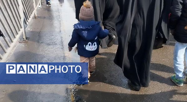 خروش مردم مشهدی در یوم الله ۲۲ بهمن