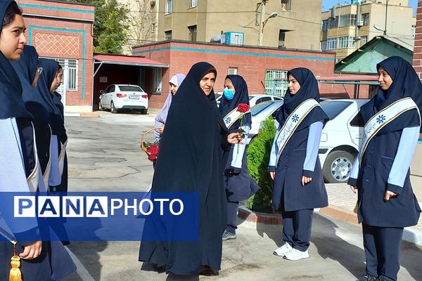 مراسم آغاز سال تحصیلی و نواختن زنگ مقاومت