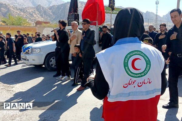 مراسم عاشورا در گلزار شهدای شهرستان لنده