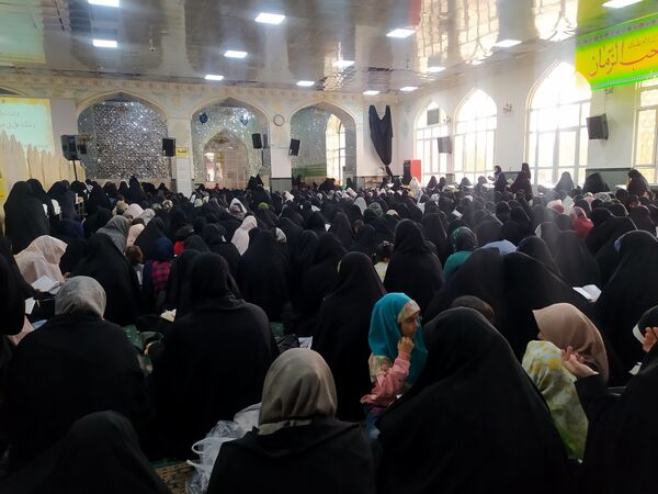 نوای عرفه در جوار امامزاده سید حمزه