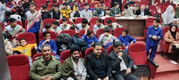 برگزاری اولین جشنواره شهرستانی سرود فجر در گالیکش