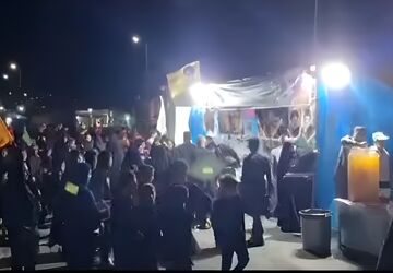 اجتماع عاشقان حسینی در جوار شهدای گمنام