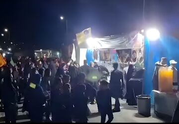 اجتماع عاشقان حسینی در جوار شهدای گمنام