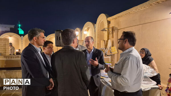 افتتاح نمایشگاه بزرگ خوراکی های محلی و صنایع دستی شهرستان میبد 
