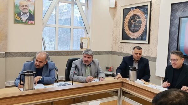 اهمیت برگزاری نماز و اجرای طرح نماد در مدارس