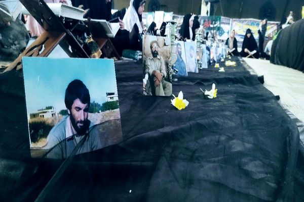 قاب‌هایی از خلوت عاشقانه دانش‌آموزان اسلامشهری در اعتکاف