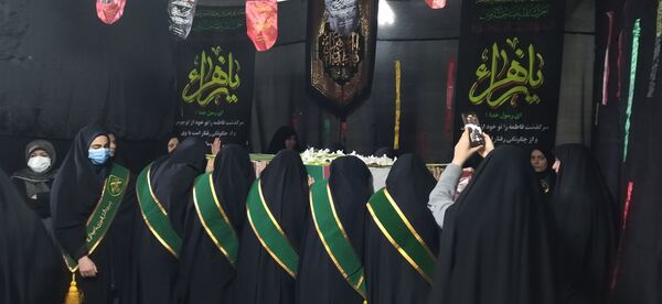 مراسم استقبال از شهدای گمنام در دبیرستان شهید صدوقی ناحیه 2 کرج 