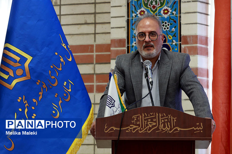 ‌حذف تمام بخاری‌های نفتی و گازی در تمام مدارس استان تهران؛ 800 کلاس درس تا بهمن امسال تحویل دانش‌آموزان می‌شود