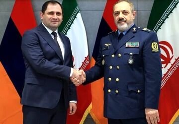گفت‌وگوی وزرای دفاع ایران و ارمنستان درباره همکاری‌های نظامی و مسائل مرزی