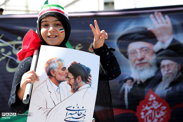چهلمین روز شهادت رهبر شهید انقلاب اسلامی - تهران