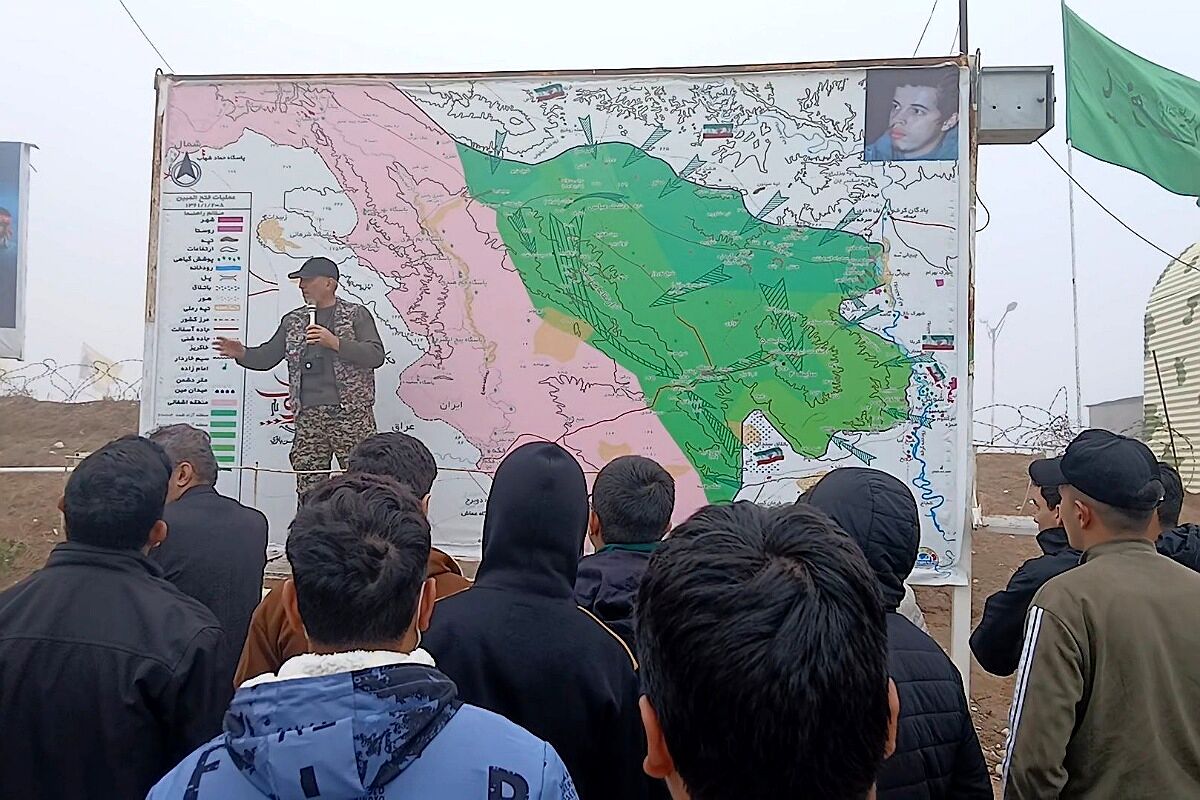 حضور دانش‌آموزان ناحیه دو شهرری در اردوی راهیان نور 