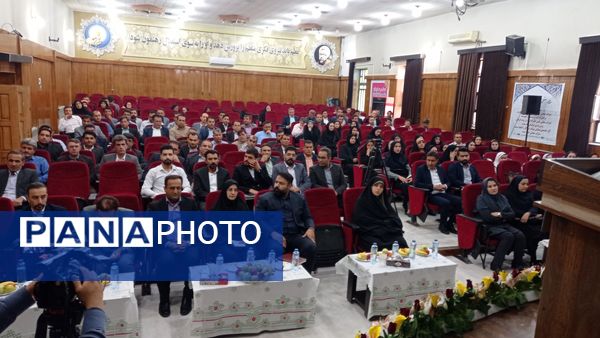 برگزاری دوره توانمندسازی نیروی انسانی در راستای رویکرد اصلاح روش‌های آموزش و تحول در محیط‌های یادگیری