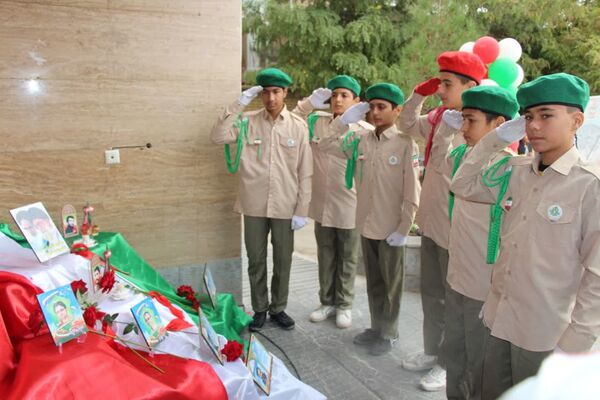 آیین نمادین نکوداشت هفته پدافند غیرعامل در نیشابور 