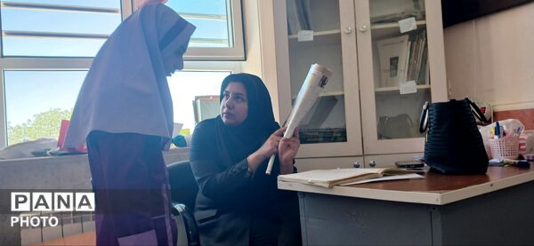 آموزش و پرورش هیچگاه تعطیلی ندارد 