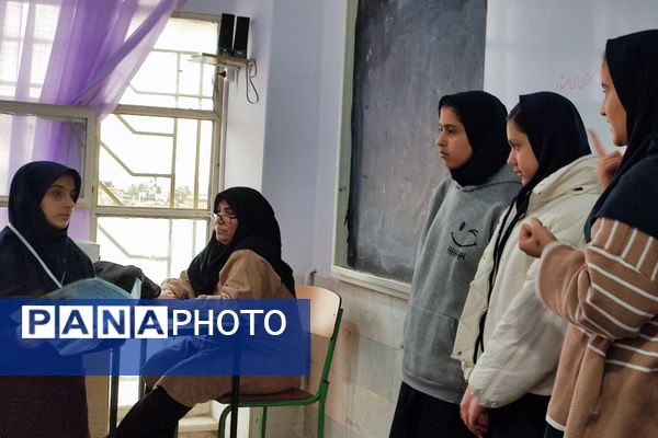 اجرای طرح مدام در دبیرستان مهر نیشابور