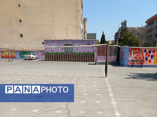 نوسازی و انجام اقدامات پروژه مهر در استقبال از بازگشایی مدارس در مدرسه عطیه شهرستان ملارد