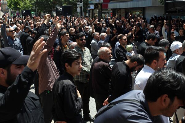 حرکت دسته عزاداری رحلت امام خمینی 
