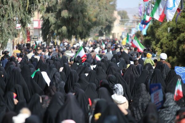 راهپیمایی ۲۲ بهمن در شهرستان بم 
