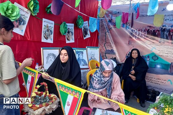 برپایی غرفه های مهدویت، فرهنگی هنری، بهداشت - سلامت، ورزشی و بسیج فرهنگیان در چهاردانگه