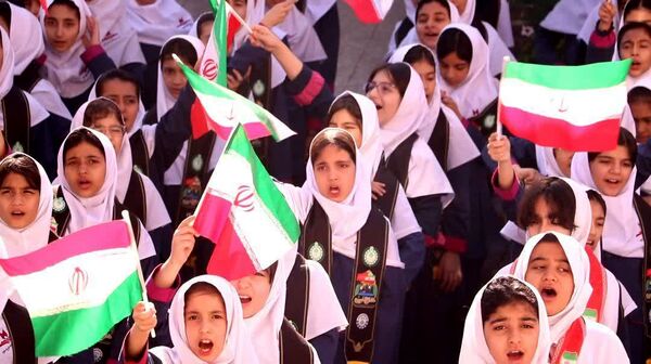 همایش وطن یار در دبستان فاطمیه گرگان