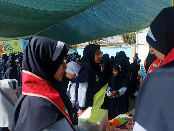 جشن عاطفه ها در دبستان ناهید نخودی