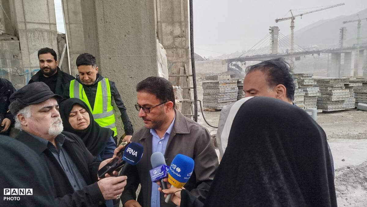پل b1نماد مقاومت و مظلومیت ایران 